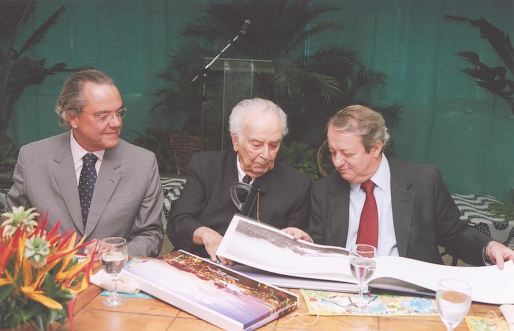 Eliezer Batista no lançamento do livro Rio 360 em 2006. Créditos: Geraldo Viola/ Acervo Firjan